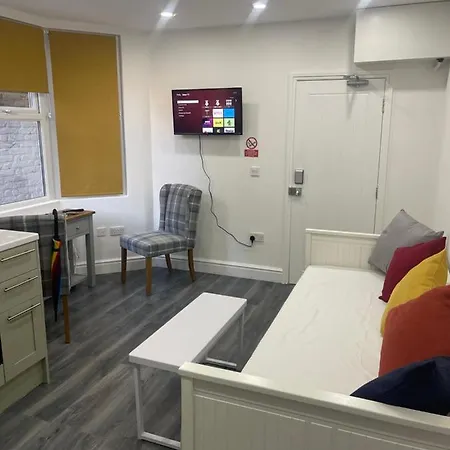 East London Apartments Self Check In Esterno foto