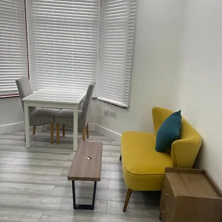 East London Apartments Self Check In Esterno foto